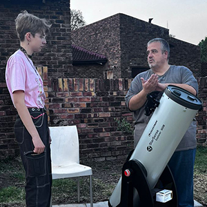 Training With Zoe’ – Celestron Starsense Explorer 10″ Dobsonian Telescope